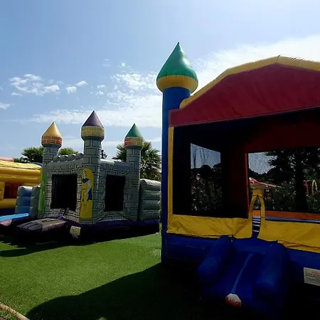 Mobil-home Grand Confort Camping