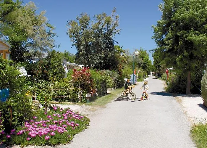 Mobil-home Grand Confort * Hyeres